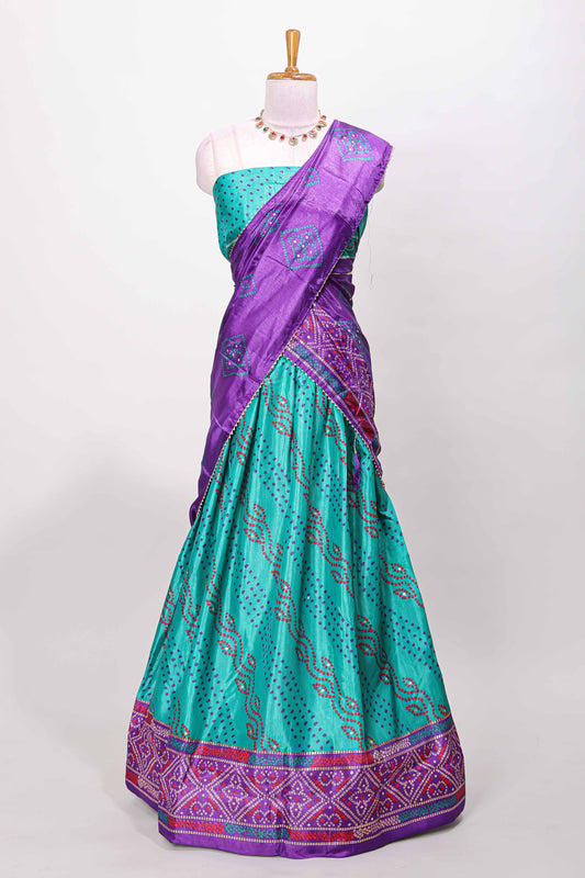 Peacock green dola silk bandhani dotted stripe lehenga set with contrast dhavani