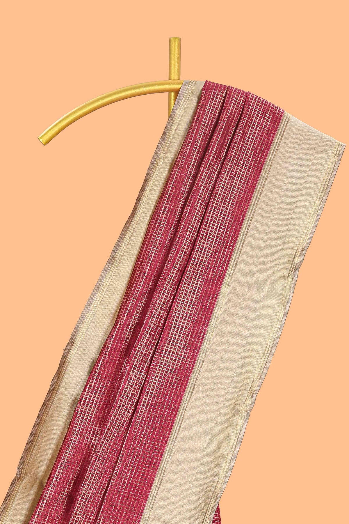 Maroon zari checked art litchi silk saree with contrast border and zari butta blouse