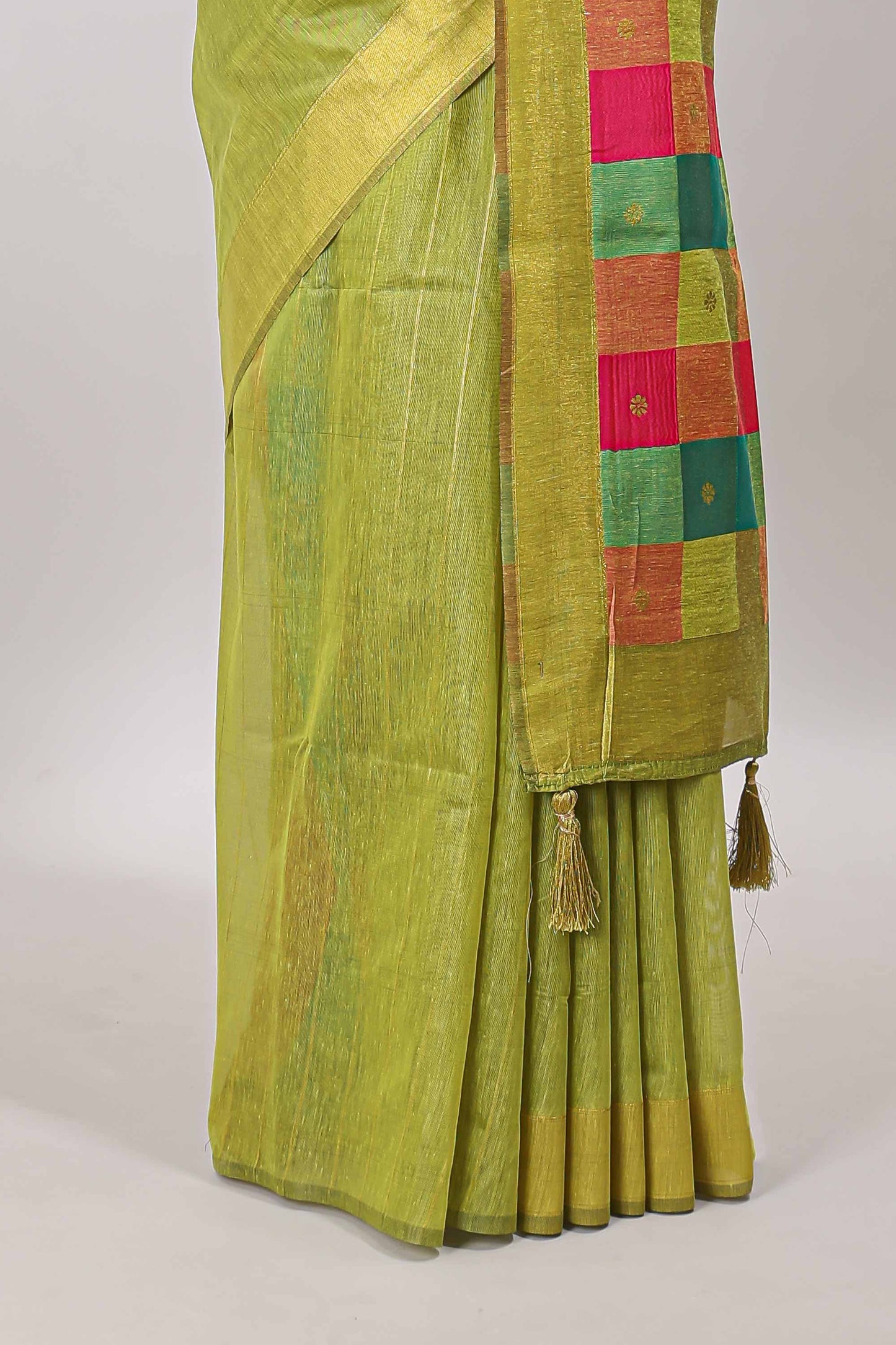 Green striped linen cotton saree with self zari border contrast checked pallu