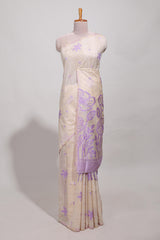 Lavender floral printmunga cotton sareewith matching floral print pallu along with tassles