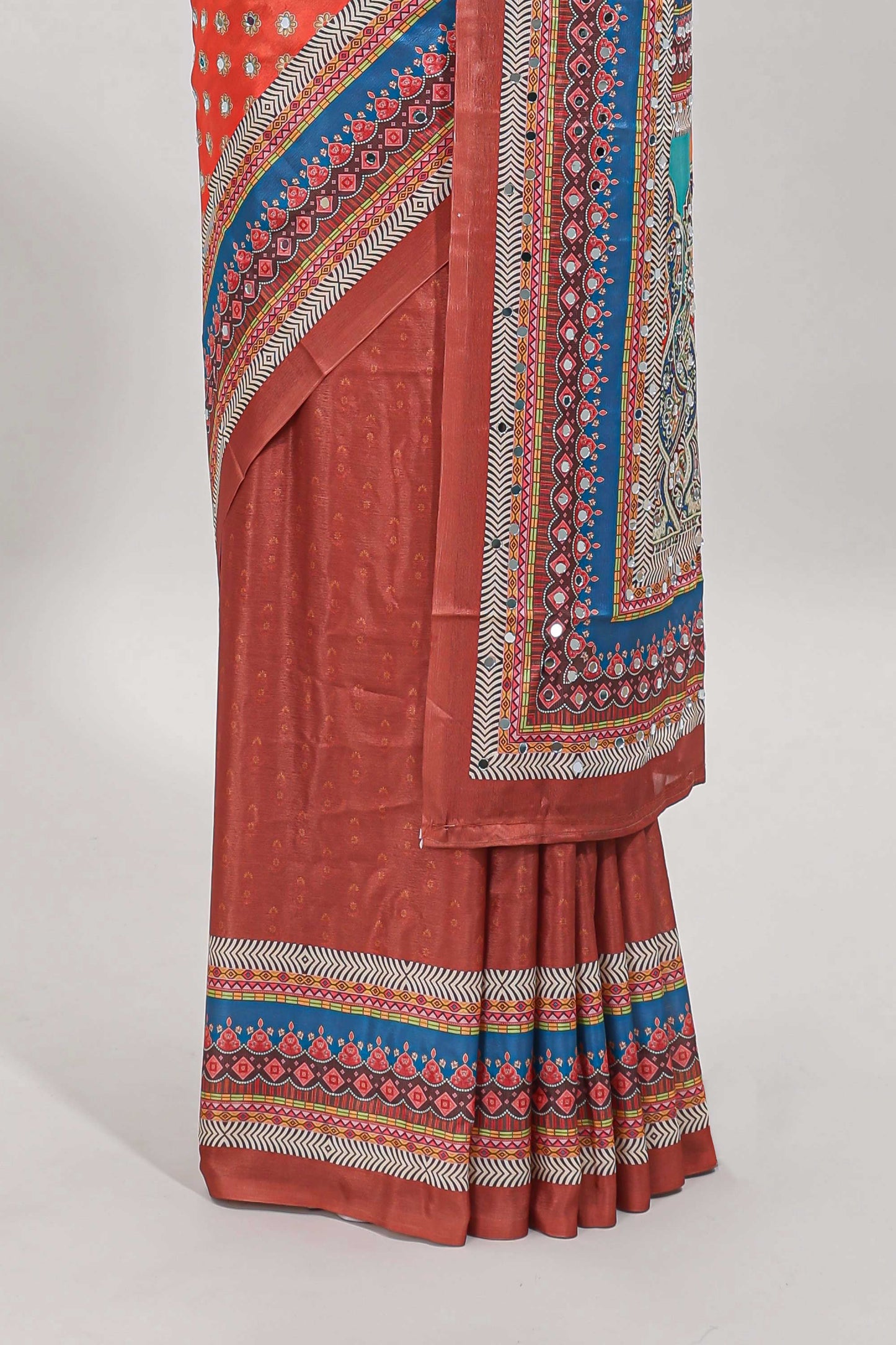 Brick red floral design mirror work masakali saree with self border and matching blouse
