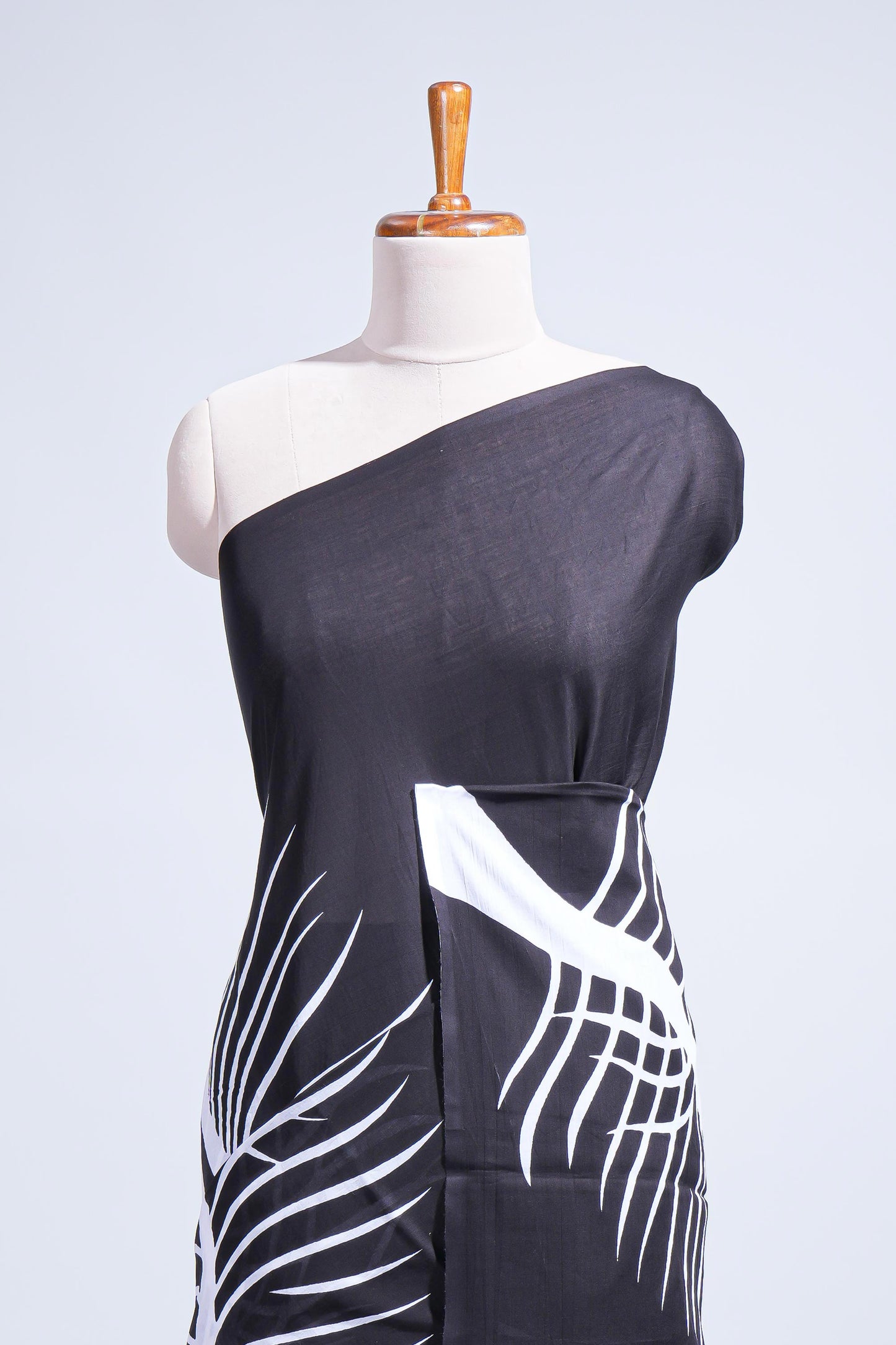 Borderless black leaf design mul mul cotton saree with matching blouse