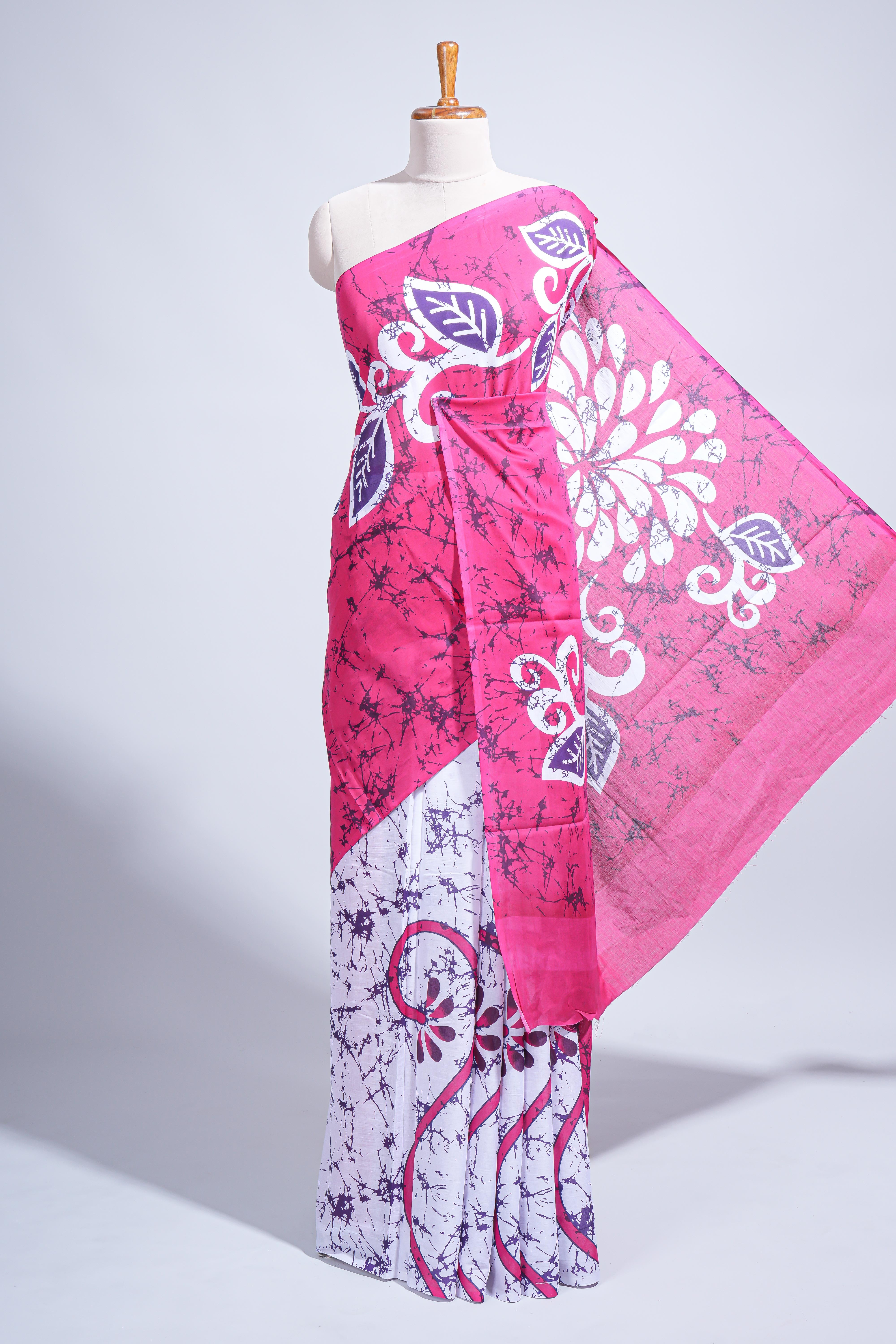 Borderless pink & white floral design mul mul cotton saree with matching blouse