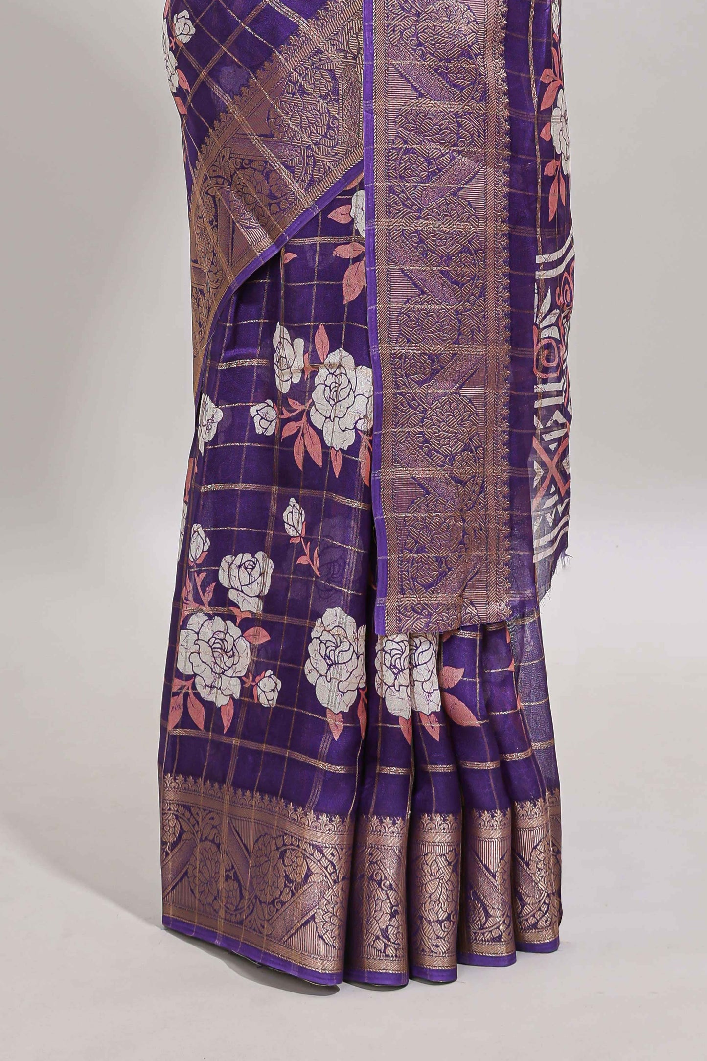 Violet checked floral design marsh mellow saree with self zari border and matching blouse