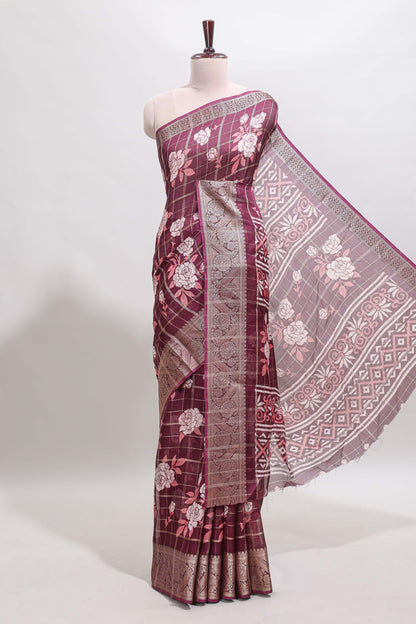 Maroon checked floral design marsh mellow saree with self zari border and matching blouse