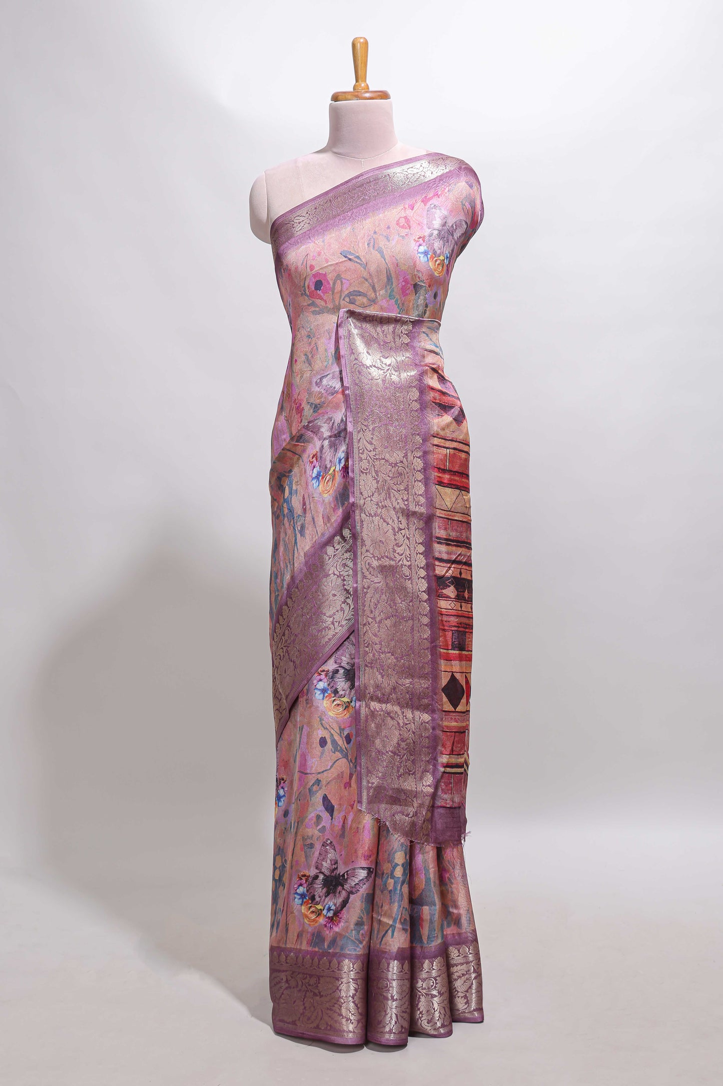 Rose pink butterfly & floral design marsh mellow saree with contrast zari border and contrast blouse