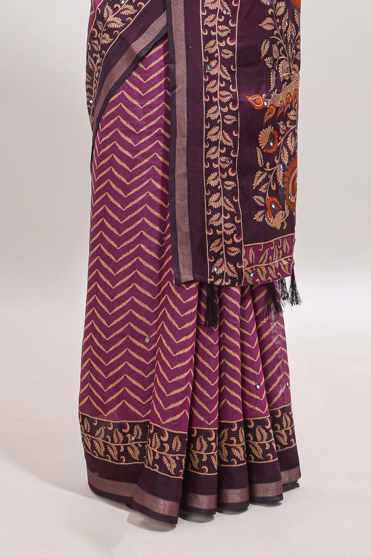 Purple chevron print marsh mellow saree with contrast zari border and contrast blouse