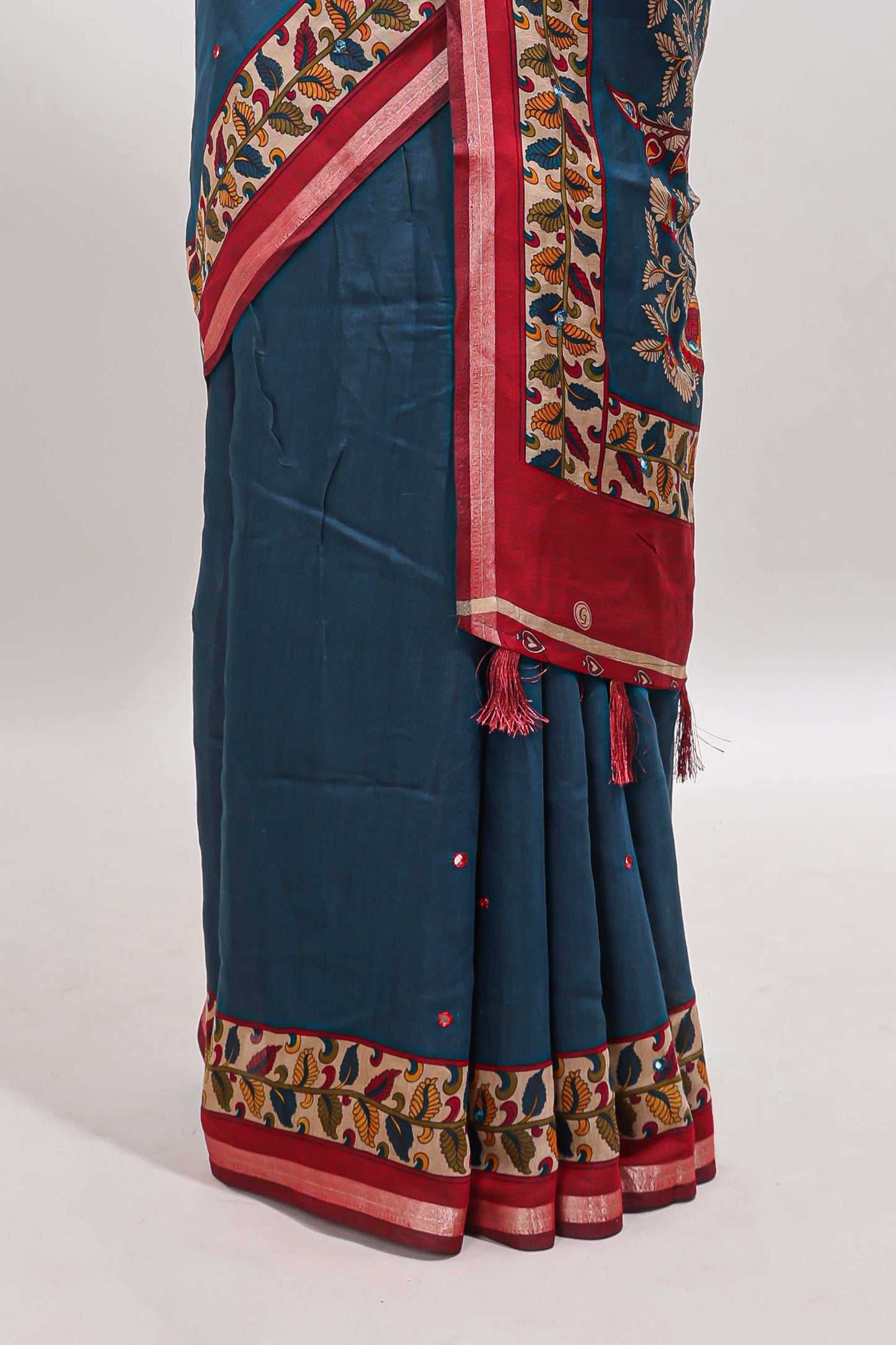 Blue marsh mellow saree featuring mirror embroidery, contrast floral printed border & blouse