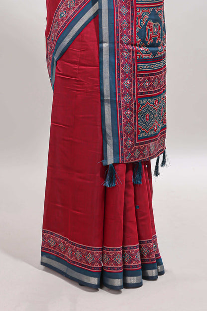 Maroon embroidery mirror work marsh mellow saree with contrast border and printed blouse