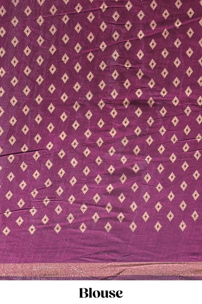 Onion pink floral motifs design marsh mellow saree with contrast border and printed blouse