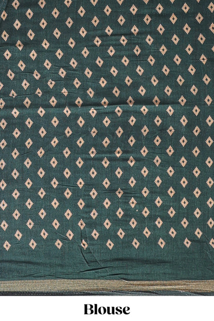 Green floral motifs design marsh mellow saree with contrast border and printed blouse