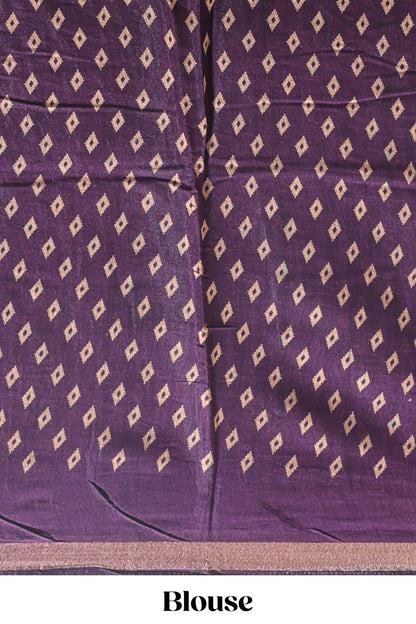 Purple floral motifs design marsh mellow saree with contrast border and printed blouse