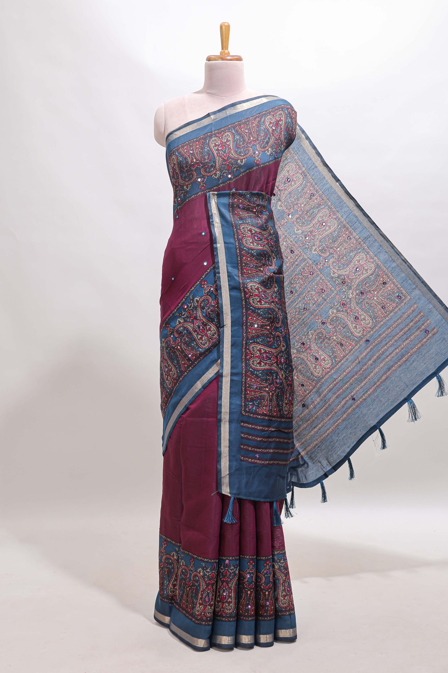 Purple mirror work embroidery design marsh mellow saree with contrast border and printed blouse