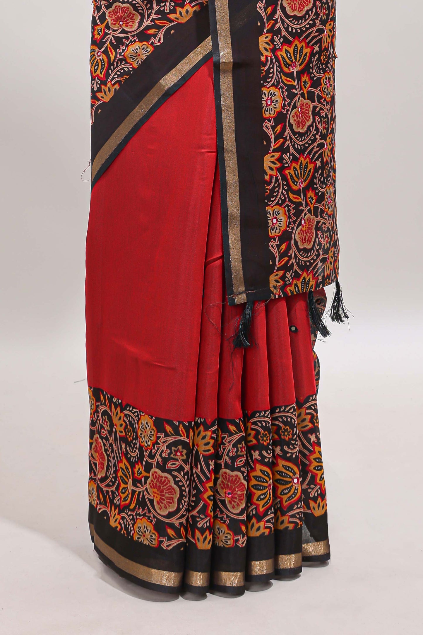 Red embrodery mirror work marsh mellow saree with contrast floral print border and printed blouse