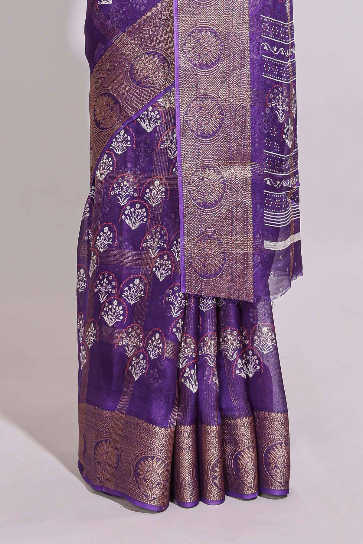 Purple checked floral design marsh mellow saree with self zari border and matching blouse