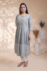 Grey printed A-line maternity wear with 3/4 sleeves and keyhole neck