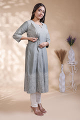 Grey printed A-line maternity wear with 3/4 sleeves and keyhole neck