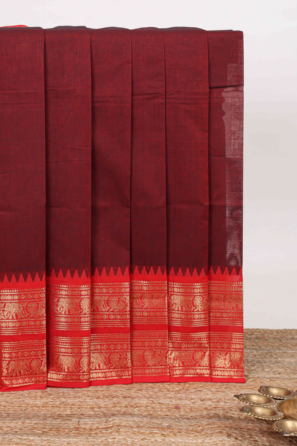 Maroon plain narayanapet cotton saree with contrast zari bendex border and stripe pallu