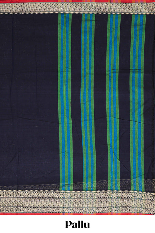 Black plain narayanapet cotton saree with contrast border and matching pallu