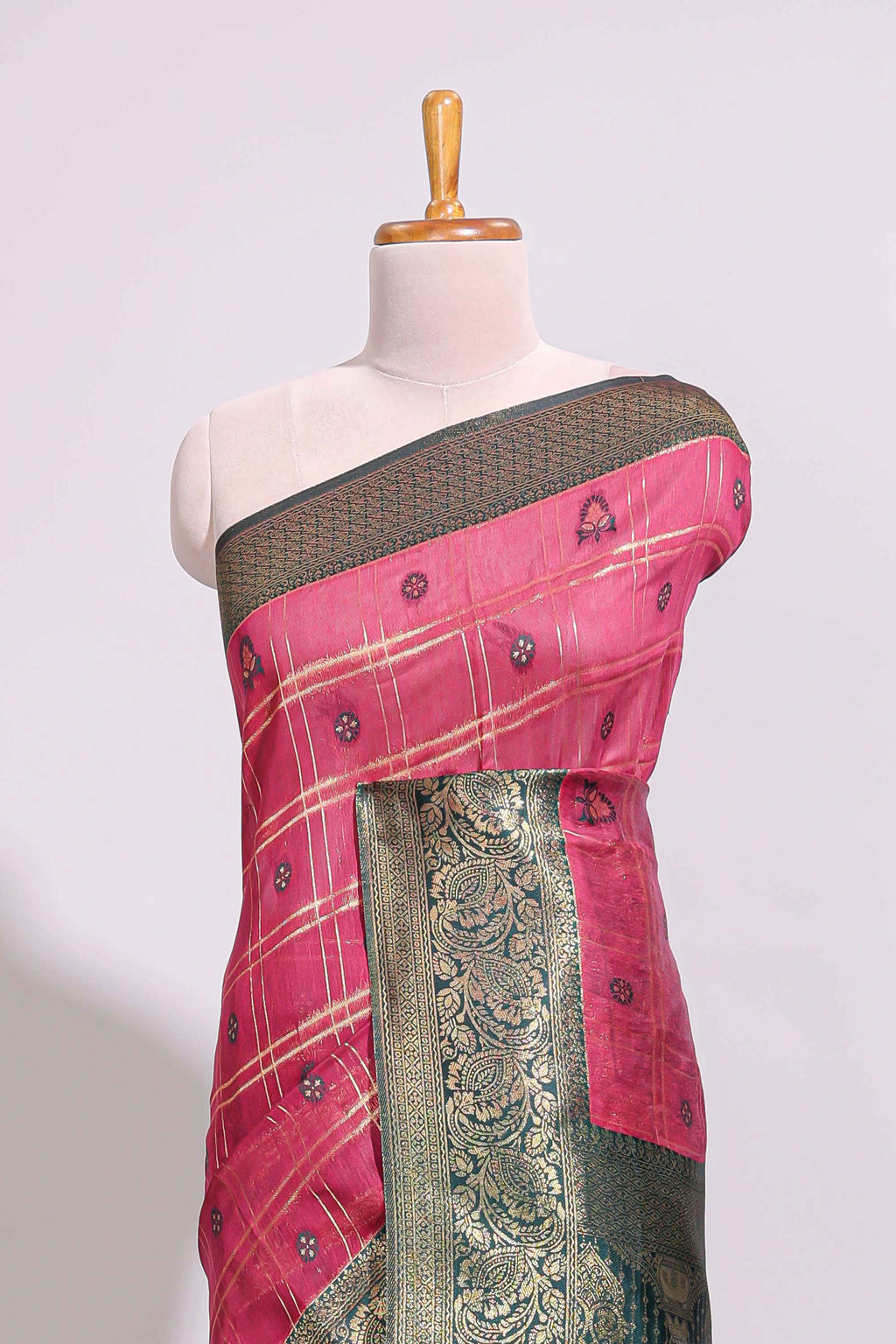 Maroon zari motifs design banarasi silk saree with contrast zari border and buttas blouse