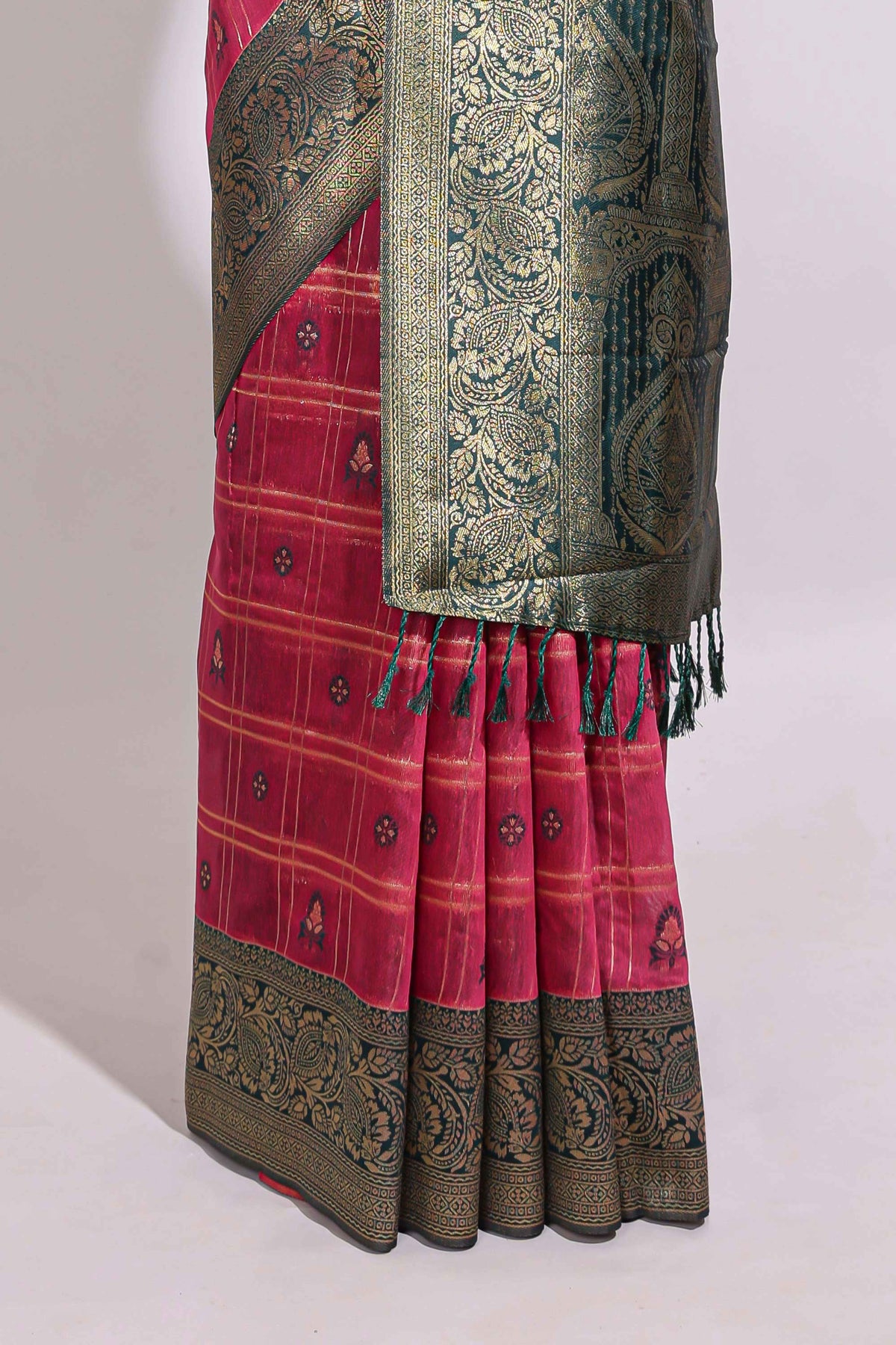 Maroon zari motifs design banarasi silk saree with contrast zari border and buttas blouse
