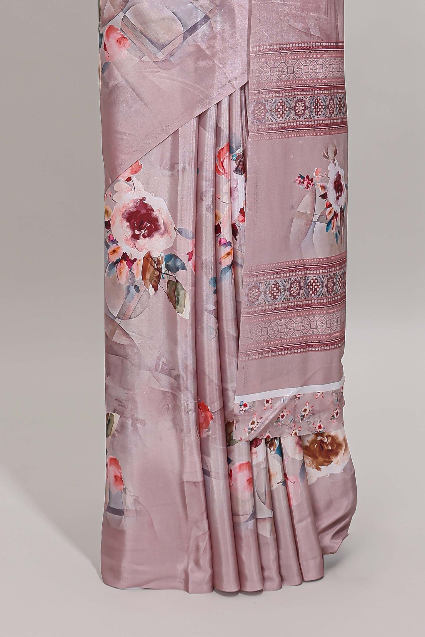 Borderless peach floral design art mysore silk saree with matching floral printed blouse