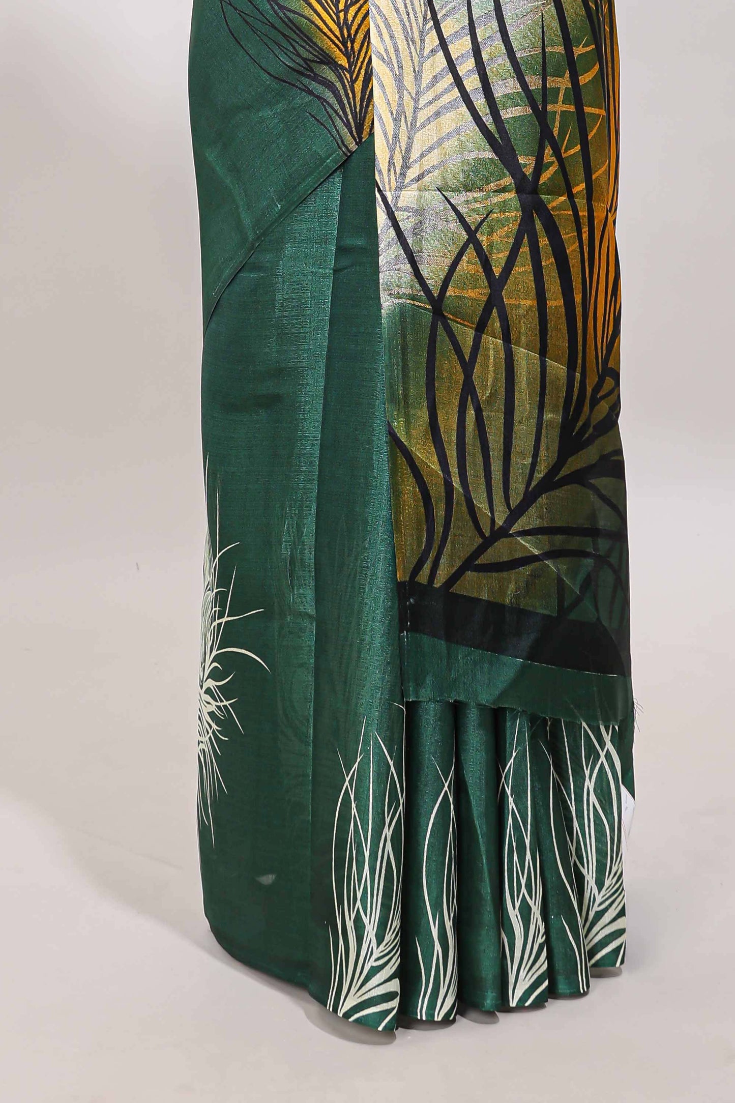 Borderless green peacock feather print south cotton saree with matching blouse