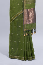 Green thread butta south cotton saree with self zari border and matching pallu