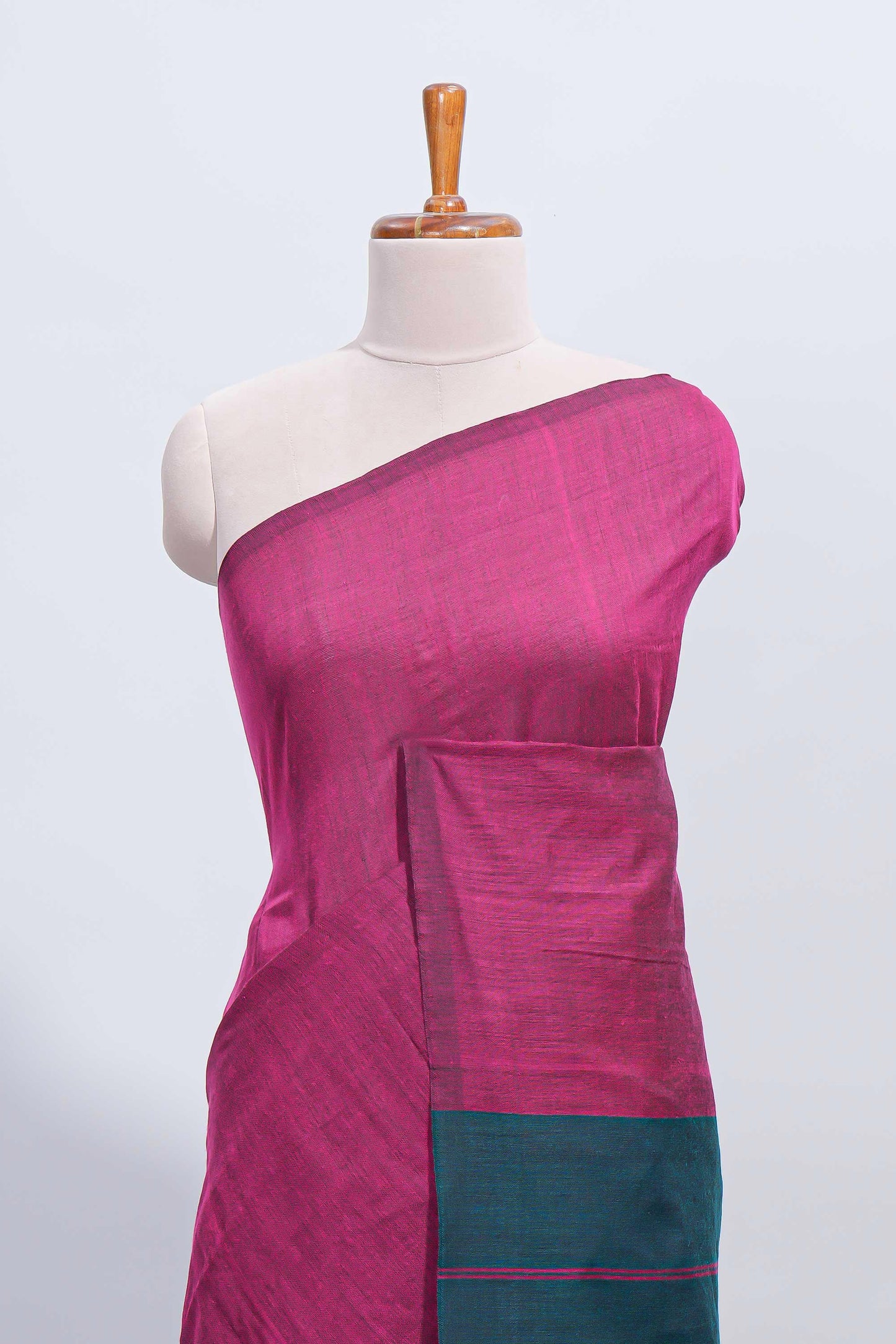 Borderless purple south cotton saree with contrast striped pallu and tassels