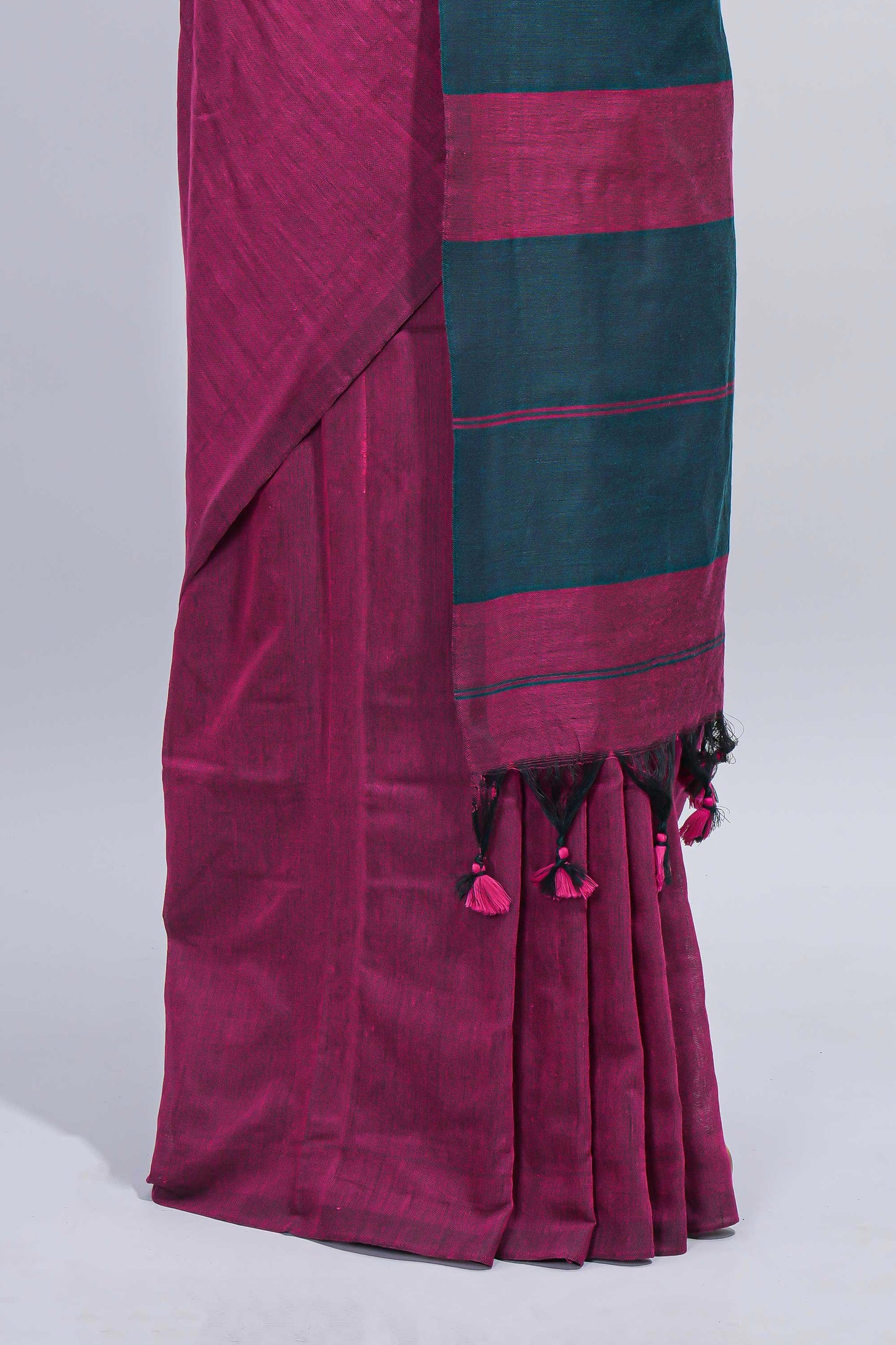 Borderless purple south cotton saree with contrast striped pallu and tassels