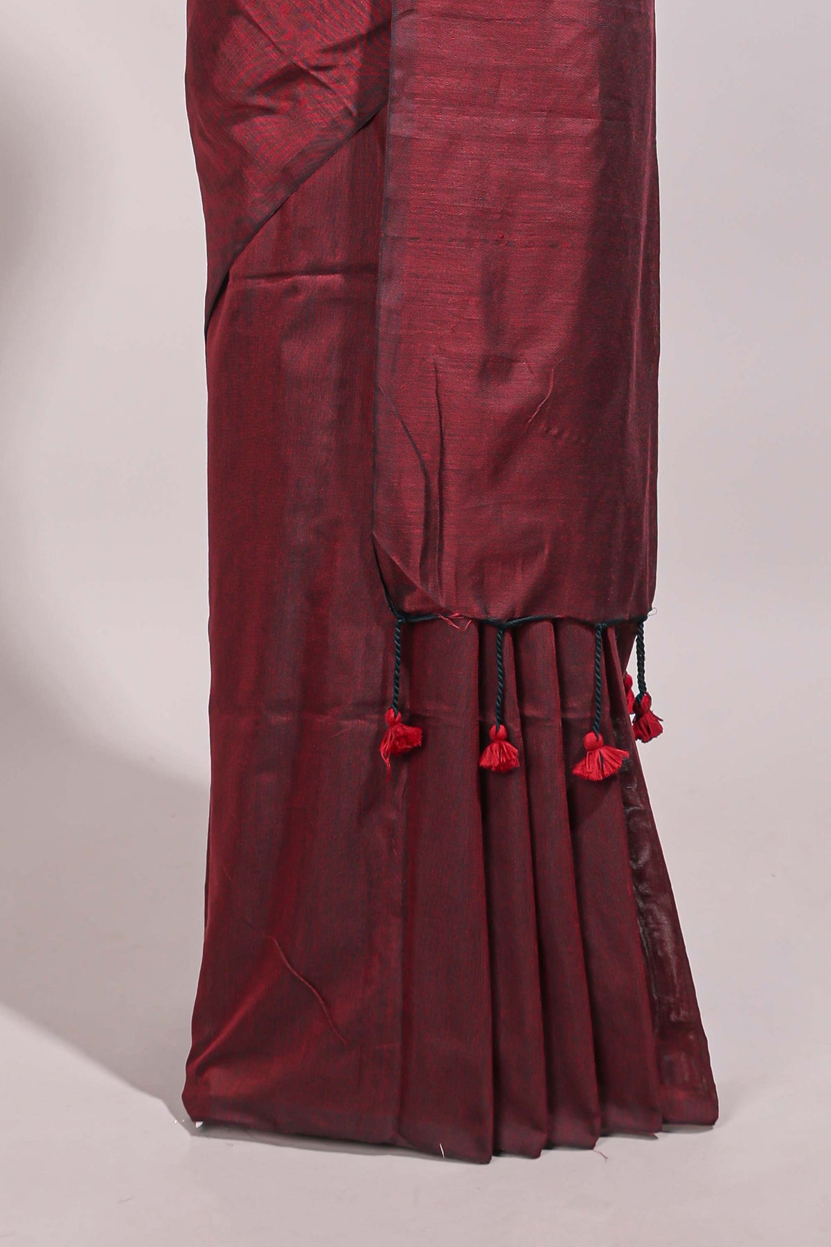 Deep red plain south cotton sarees with contrast warli printed blouse