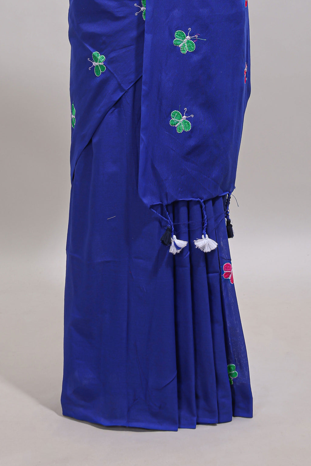 Borderless blue butterfly motifs south cotton saree with contrast blouse and tassels