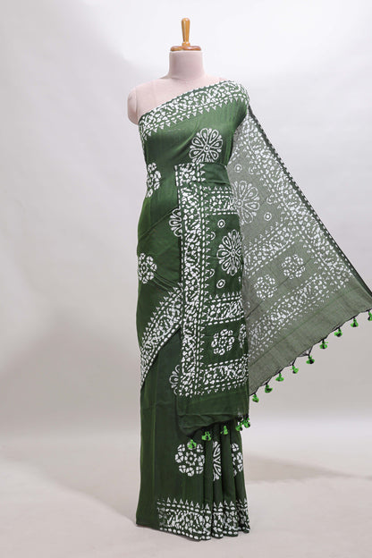 Green shibori printed floral design south cotton sarees with self border and contrast printed blouse