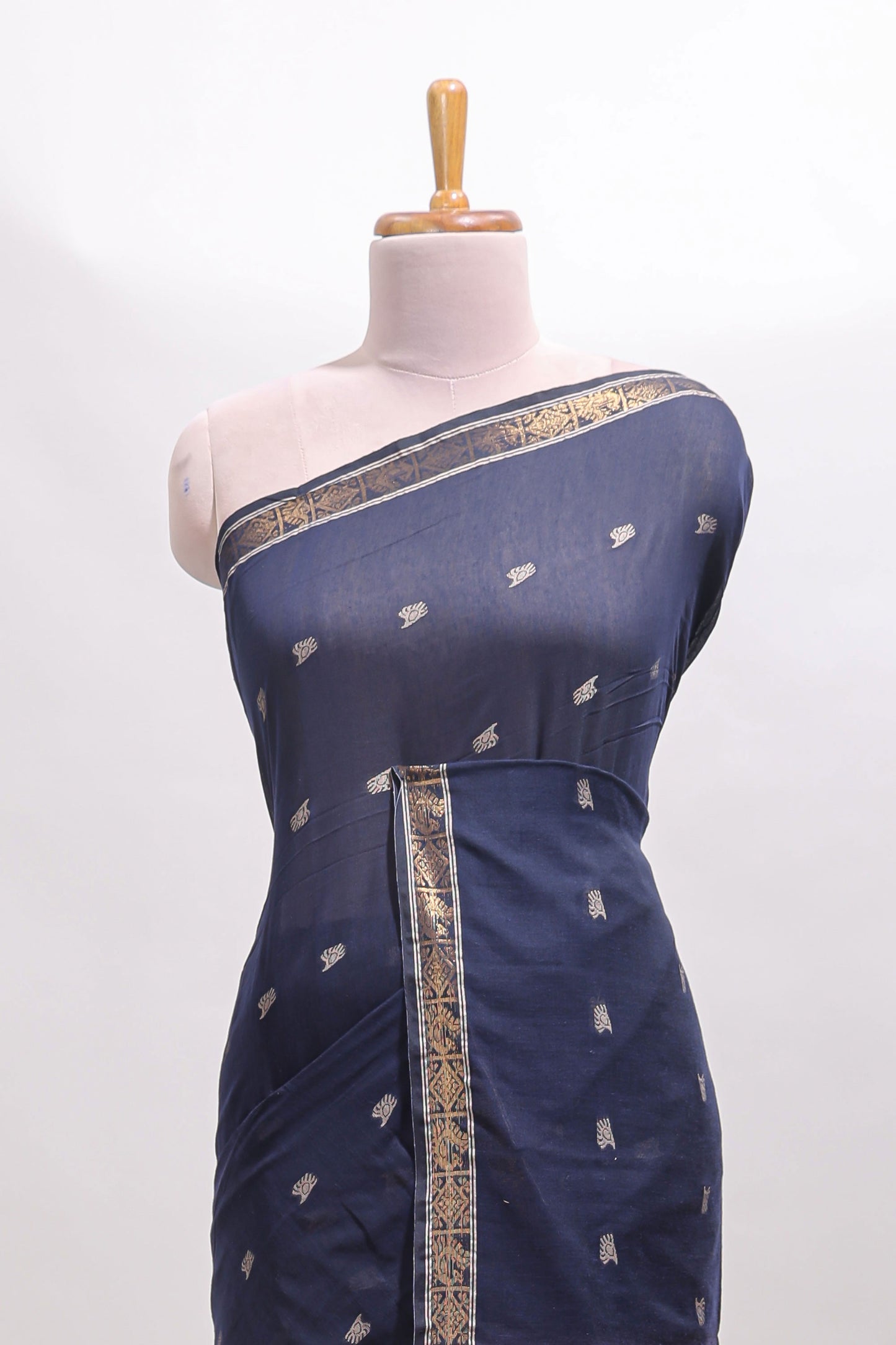 Blue zari motifs south cotton sarees with self border and matching blouse