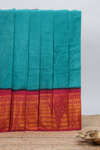 Elegant turquoise blue Sungudi cotton saree with contrast temple inspired pattern border and contrast pallu along with matching blouse