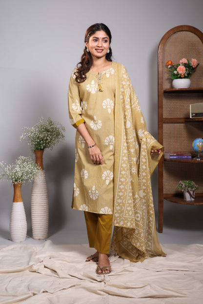 Sandal floral motifs design V neck salwar set with 3/4th sleeve, contrast bottom and matching dupatta