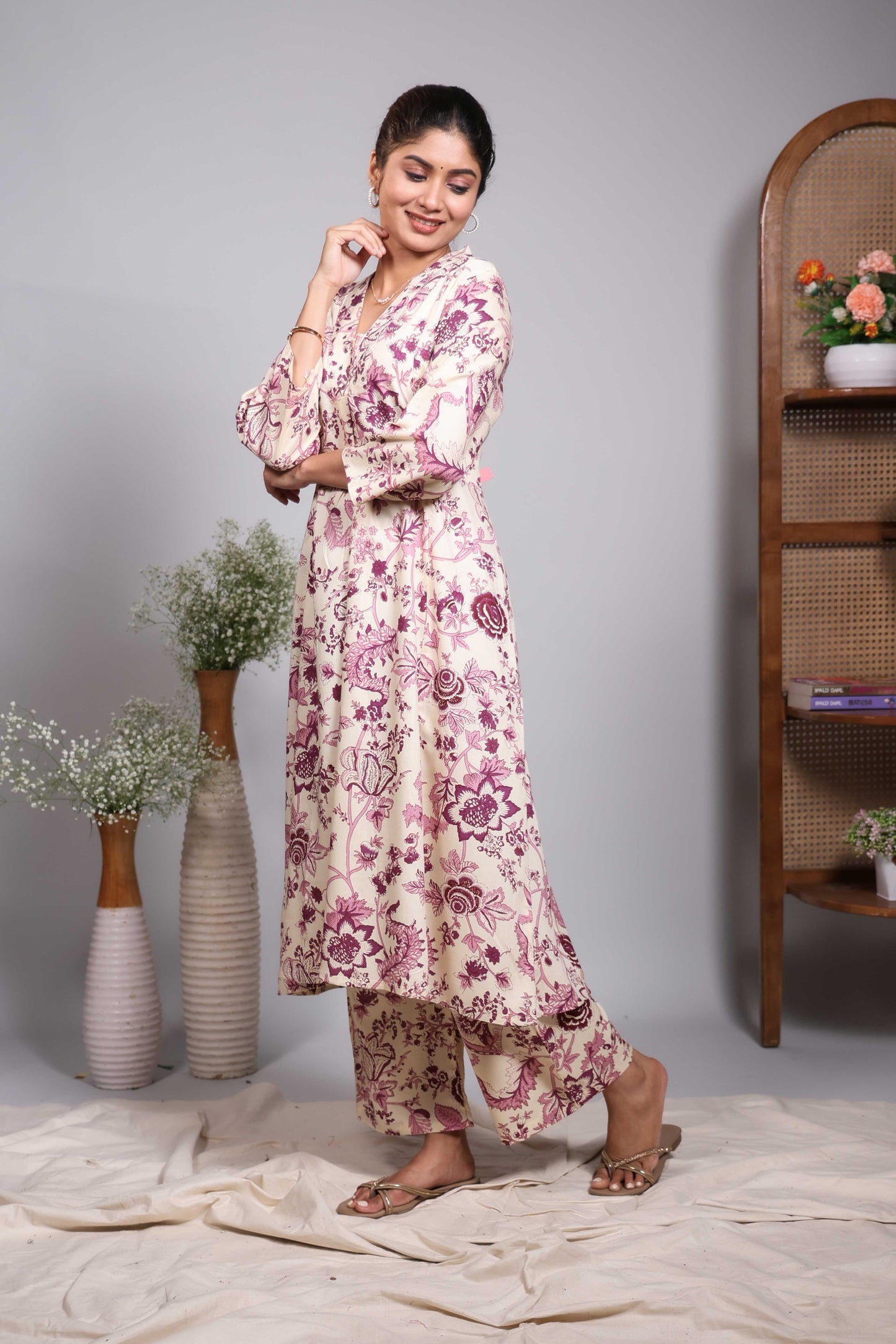 Cream floral design V neck salwar set with 3/4th sleeve and self bottom