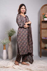 Black floral design round neck salwar set with 3/4th sleeve, self bottom and matching dupatta