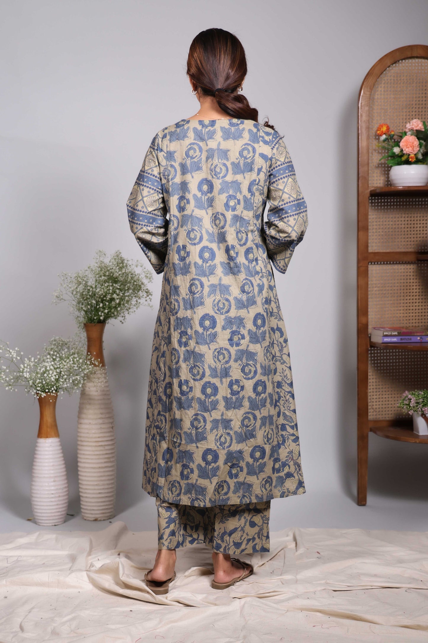 Green floral design V neck salwar set with 3/4th sleeve, self bottom and matching dupatta