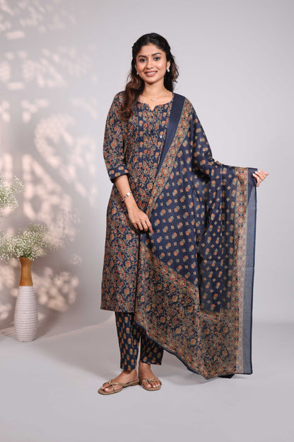 Blue floral design round neck salwar set with 3/4th sleeve, self bottom and matching dupatta