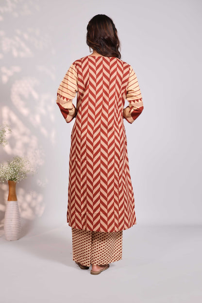 Sandal geometric motifs design round neck salwar set with 3/4th sleeve, self bottom and matching dupatta