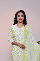 Green floral motifs 3/4 slevee salwar suit with matching pant and printed dupatta