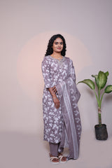 Mauve floral design 3/4 slevee salwar suit with matching pant and floral printed dupatta