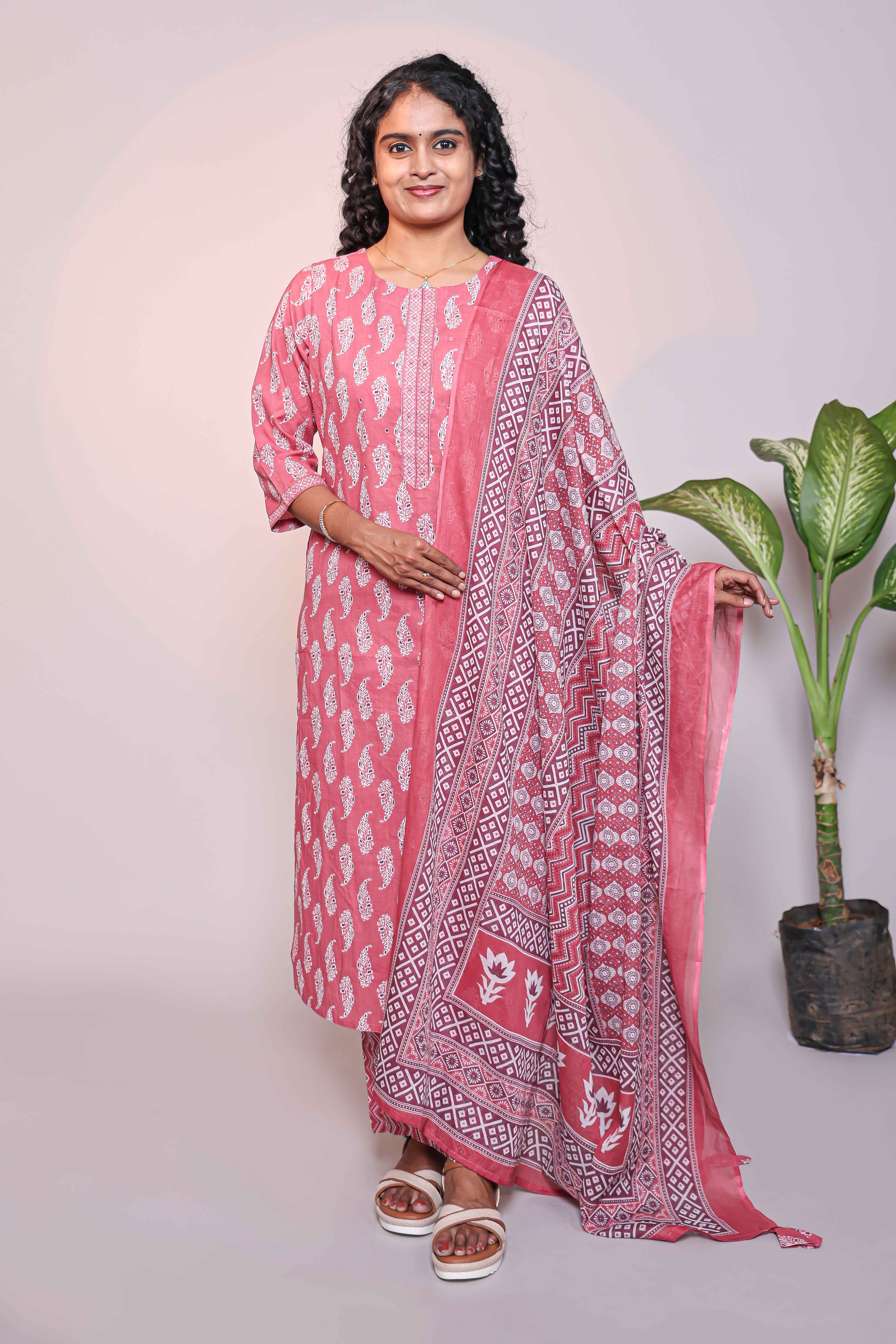 Pink motifs design 3/4 slevee salwar suit with matching pant and floral printed dupatta