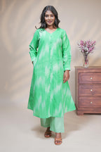 Women green striped cotton straight kurta pant set with matching pant and dhupatta