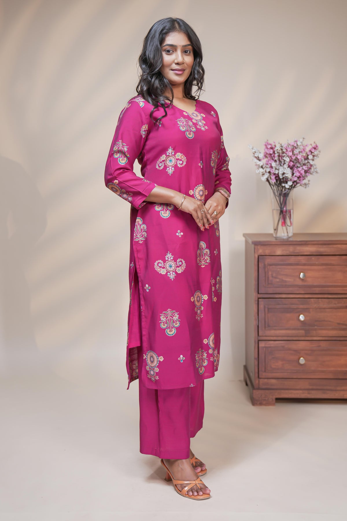 women pink floral print straight kurta set with matching pant and dupatta