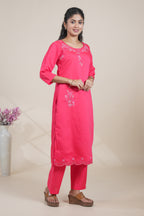 Pink floral designed straight cut kurta set with 3/4 sleeve and pant