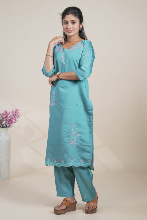 Blue floral designed straight cut kurta set with 3/4 sleeve and a pant