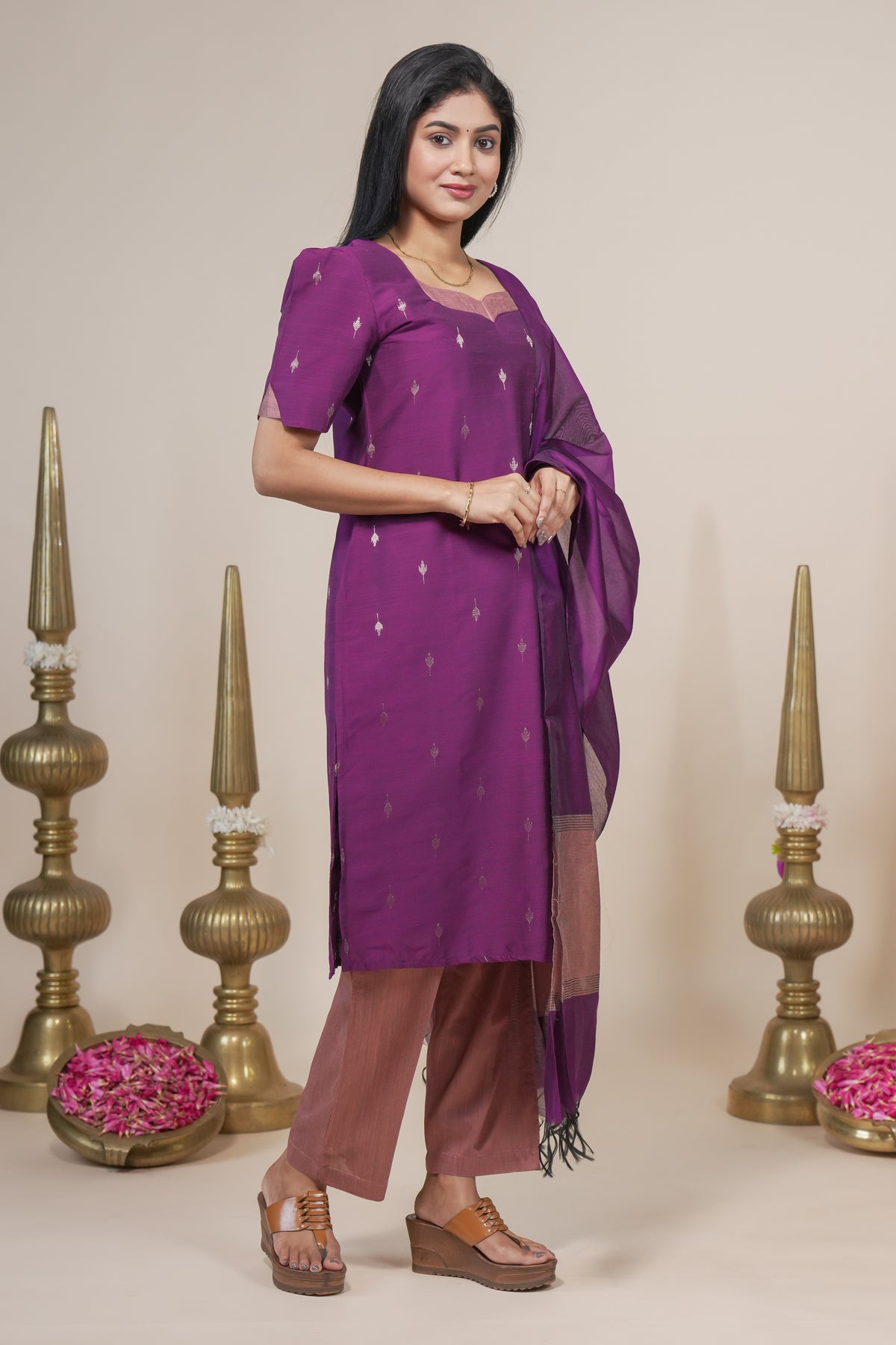Purple woven silk straight kurta set with pant and a shawl