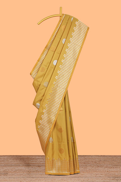 semi soft silk saree pastley silver golden zari geometrical border zari motifs with contrast pallu and blouse